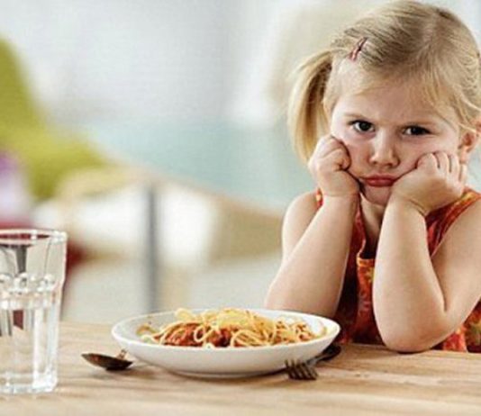 Nguyên nhân trẻ 1 tuổi biếng ăn – cách khắc phục Nguyen-nhan-tre-1-tuoi-bieng-an-3