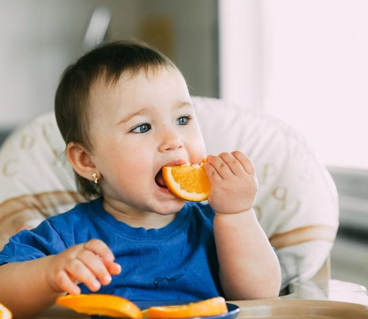 Tre-6-thang-an-duoc-trai-cay-gi-1