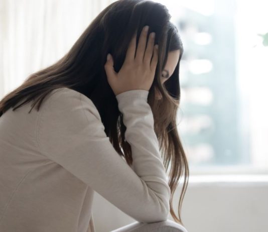 dau-hieu-stress-sau-sinh-2