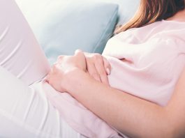 Nguyên nhân gây sa tử cung ở phụ nữ sau sinh và trung niên